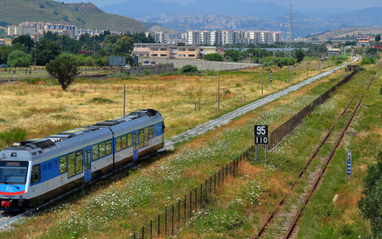 Delibera n. 3 – Determinazione motivata di conclusione positiva, lavori di primo aumento del livello di prestazioni e sicurezza sulla linea “Cs – Cz”